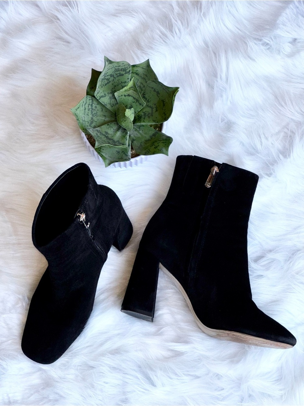 Sam Edelman Women’s Black Suede Ankle Block Heel Boots Side Zip Square Toe Sz 6